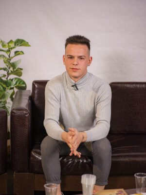 Денис Горов