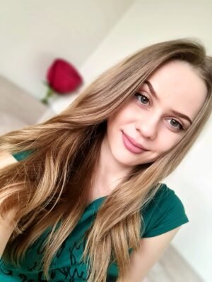 Симона Оведенска