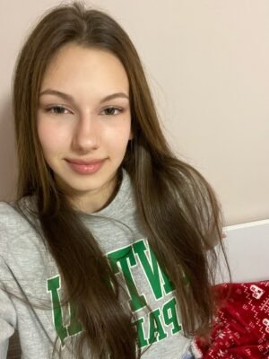 Яна  Денева