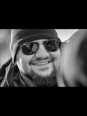 Павел	Василев