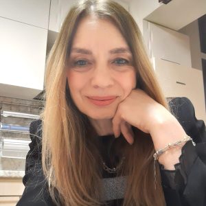 Надежда	Милянкова
