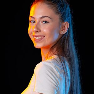 Магдалена	Маринова