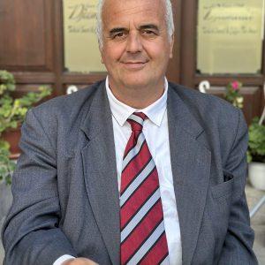 Кемал	Рашид