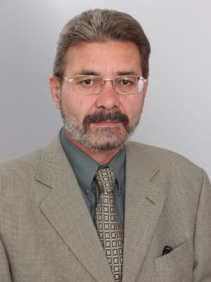Юрий	Георгиев