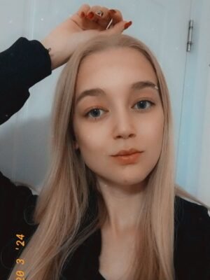 Аника Христова