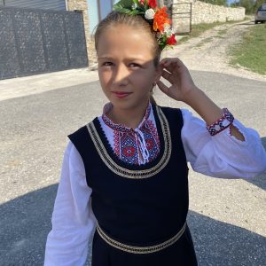 Джулия Костова