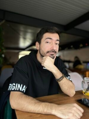 Виктор Джамджиев