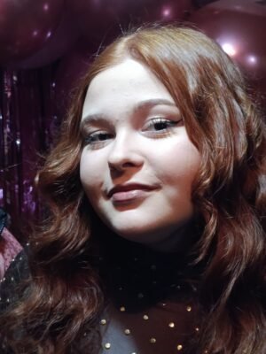 Натали Белакова