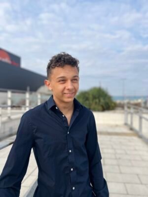 Майкъл Михайлов