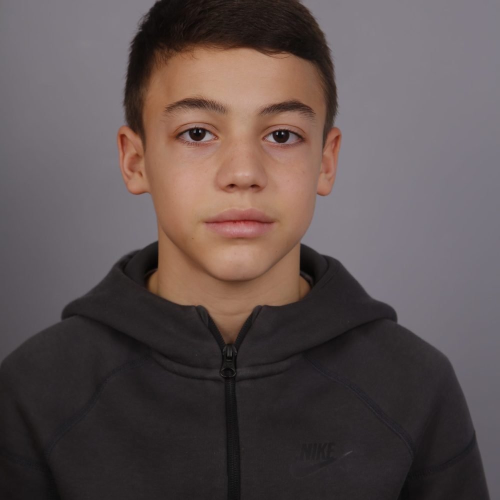 Ясен - снимка портрет 2