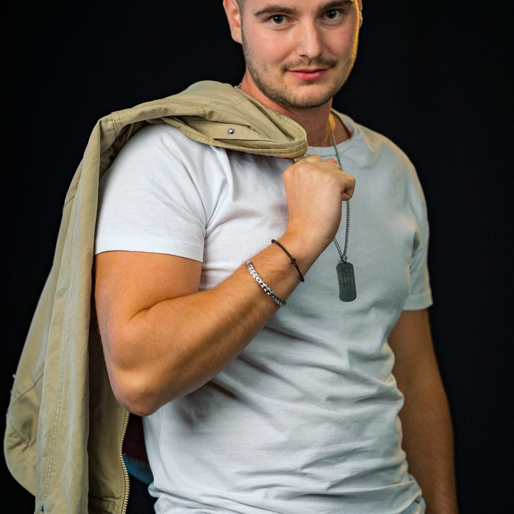 Alex Valtchev Photography (www.alexvaltchev.com)