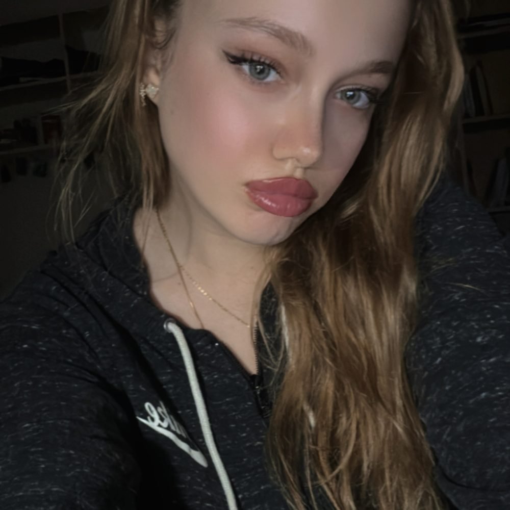 {"eId":"1085780335298891","CameraPosition":2}