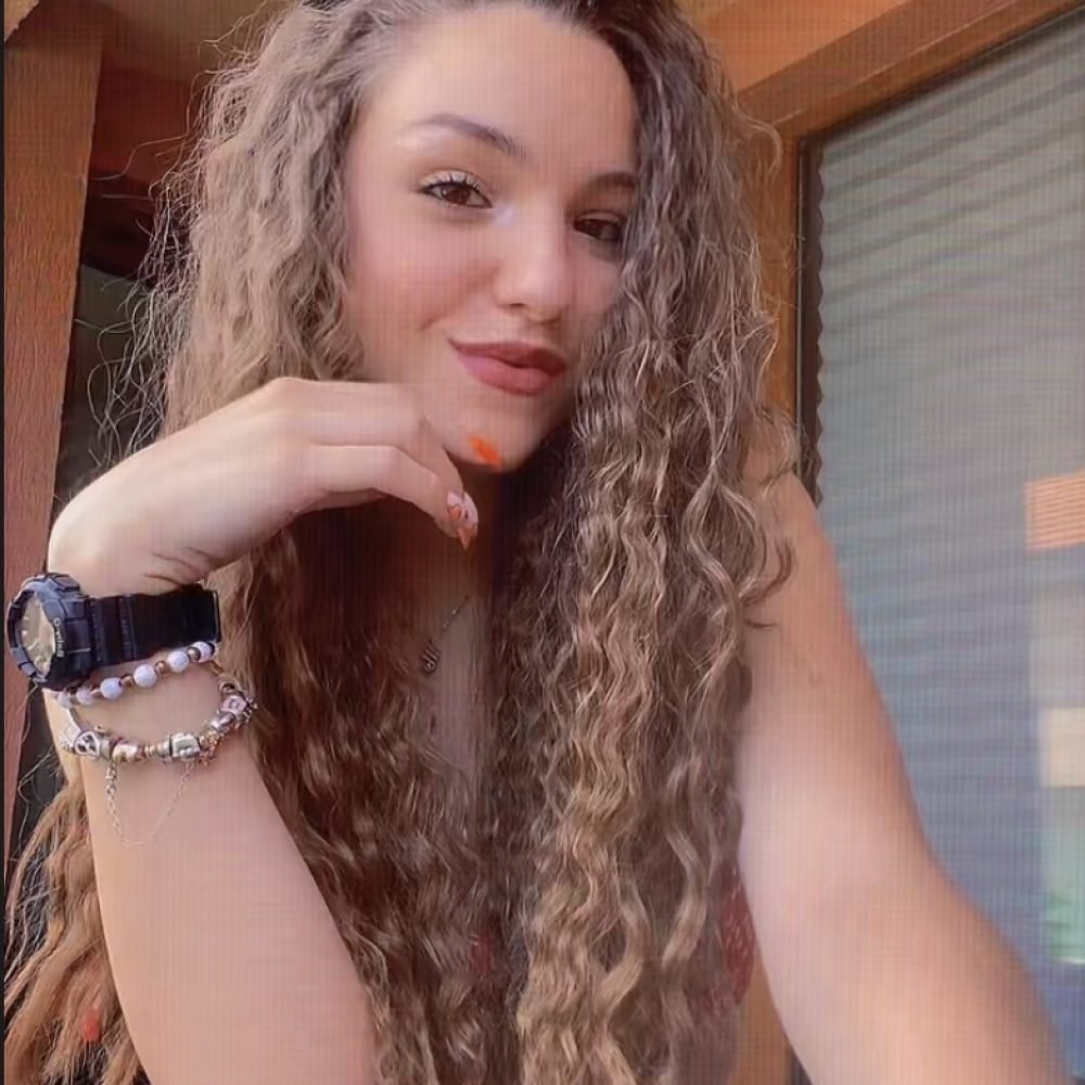 3101A2725-1148-47E3-A356-FC329099B2F5