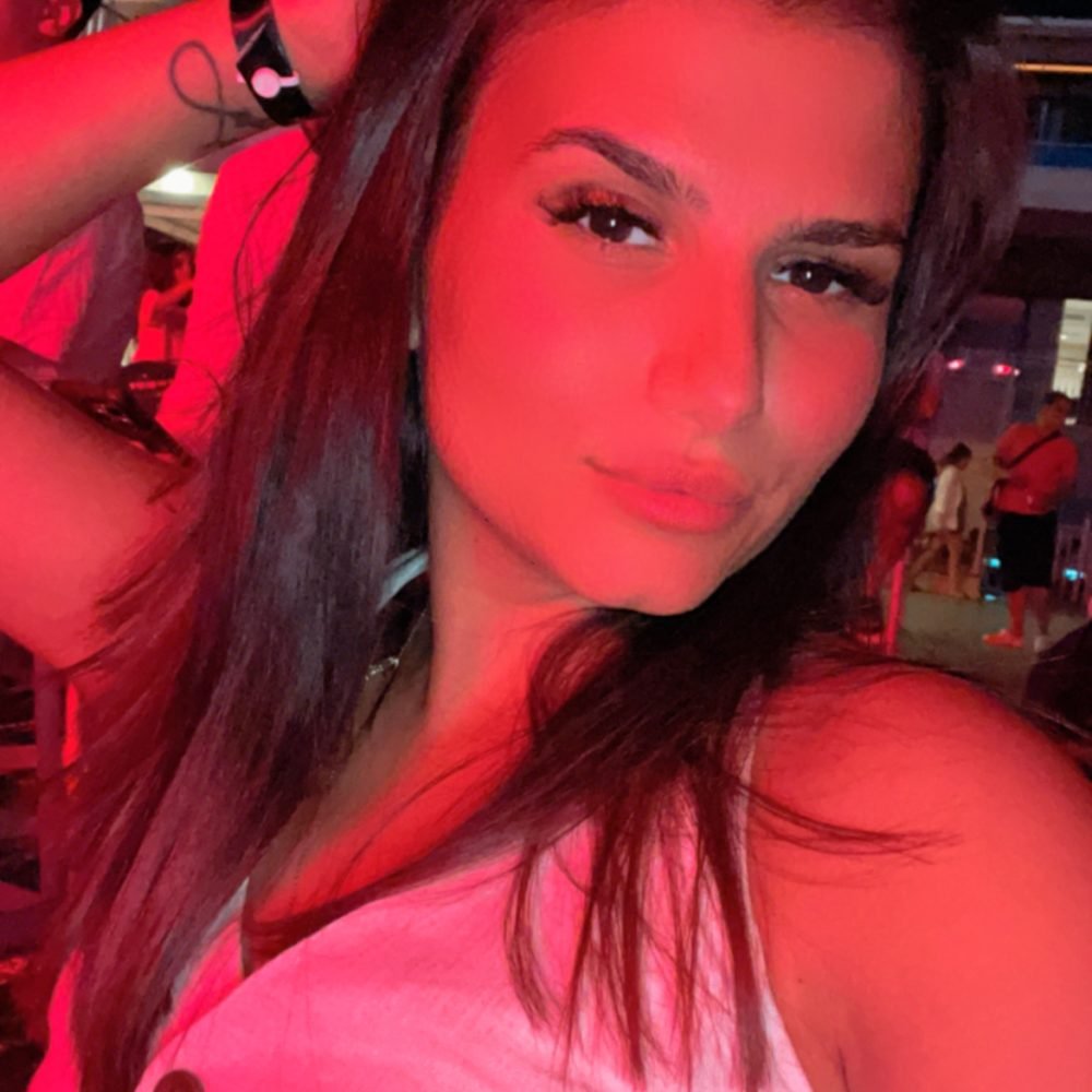 {"eId":"524614455953334","CameraPosition":2}