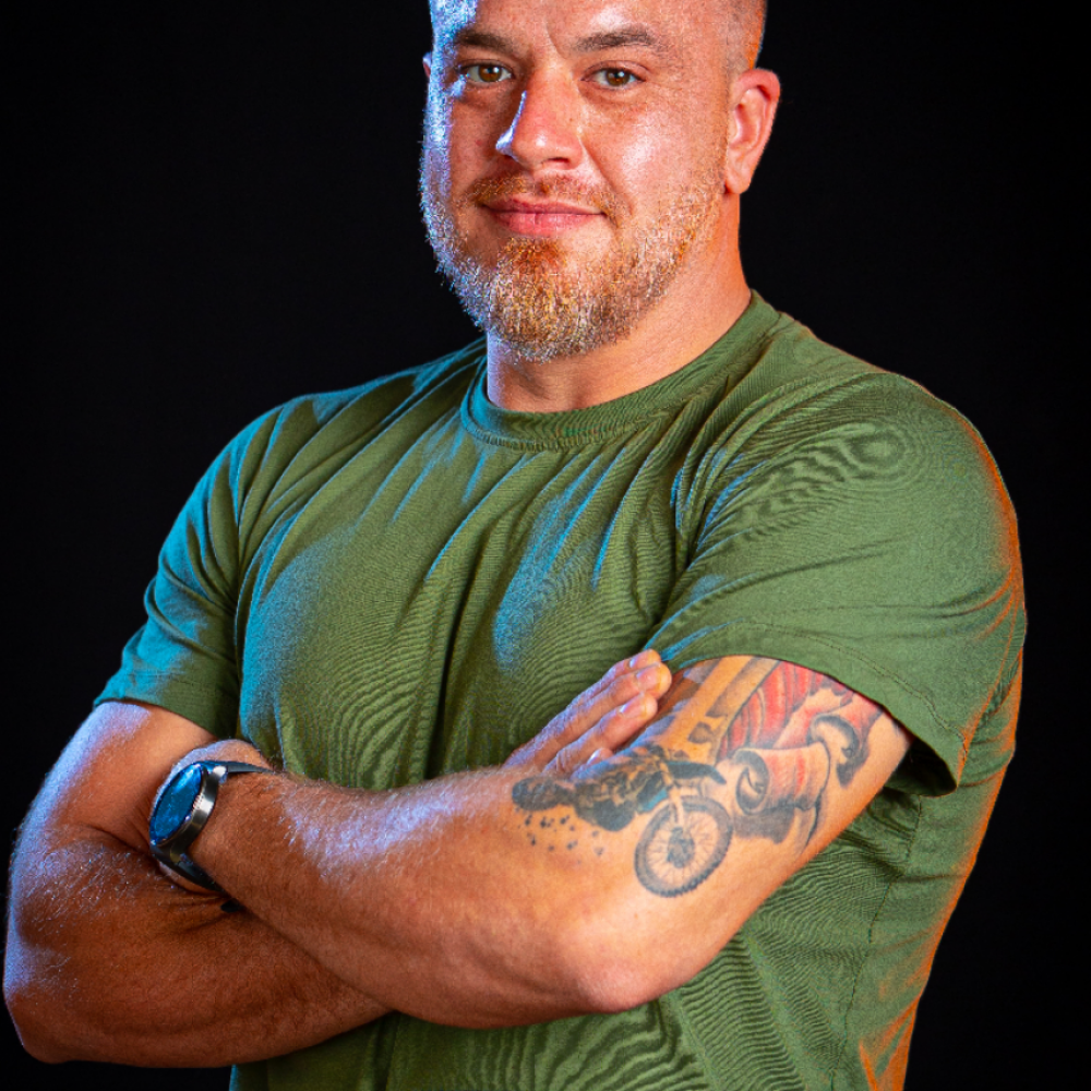 AVP_0221