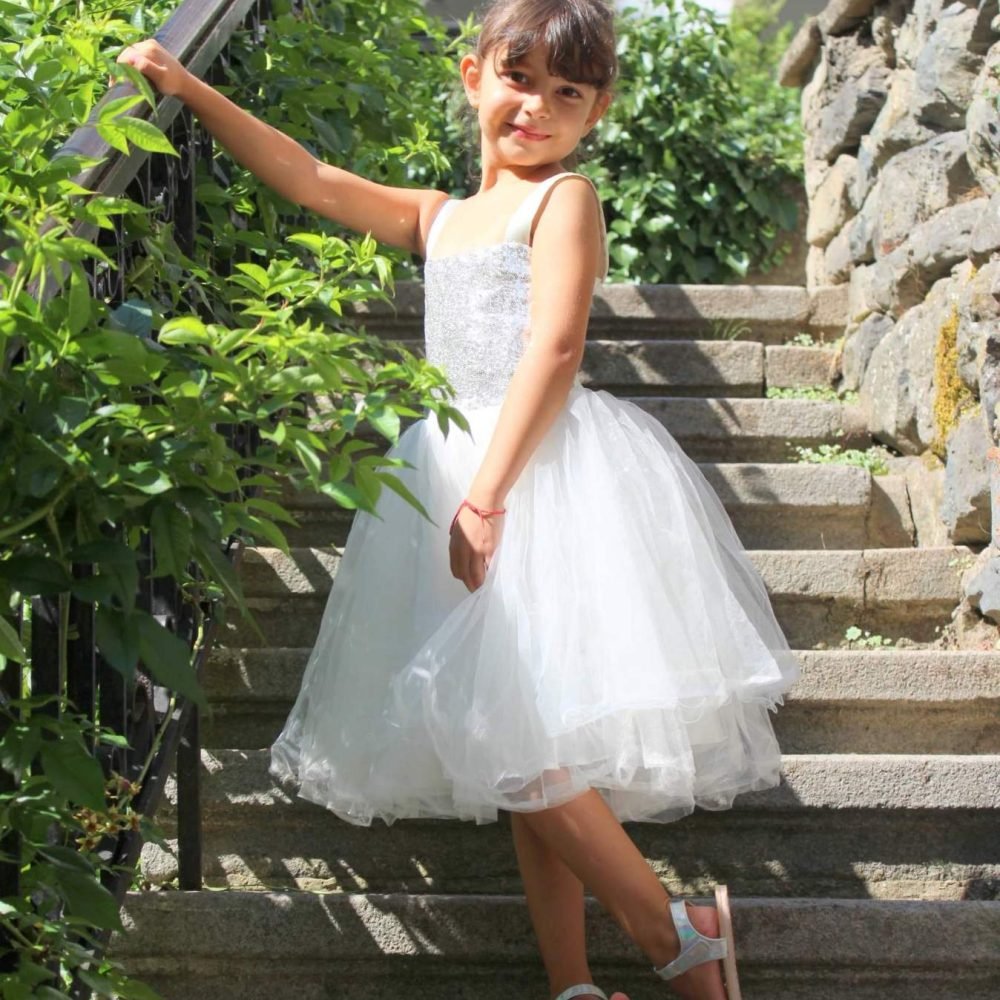 IMG-a0c116d7eb24a99bf54850dd4981a6cf-V