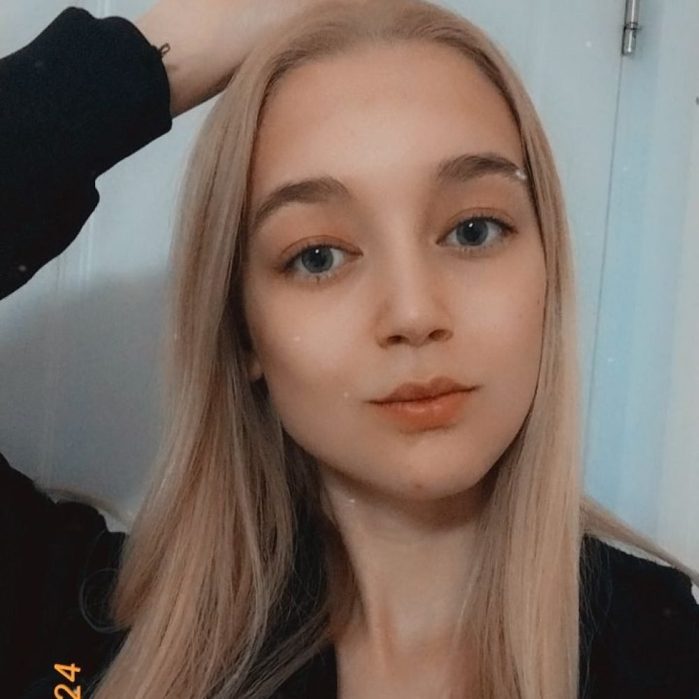 ClgKT1NuYXBjaGF0LzEzLjIzLjAuMzggKG1vdG8gZzU0IDVHOyBBbmRyb2lkIDE0IzQyMTEwZC1iMGJmNTgjMzQ7IGd6aXApIFYvTVVTSFJPT00Qv5e70pkB
